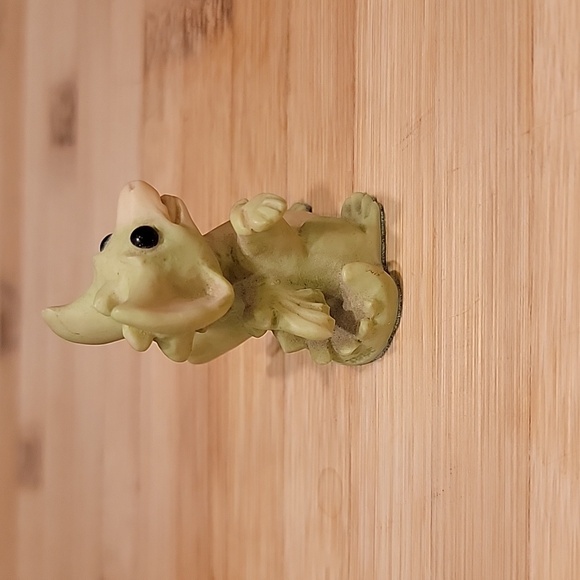 Whimsical World Of Pocket Dragons HI! - Picture 4 of 5